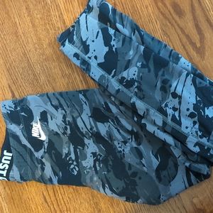 Nike leggings